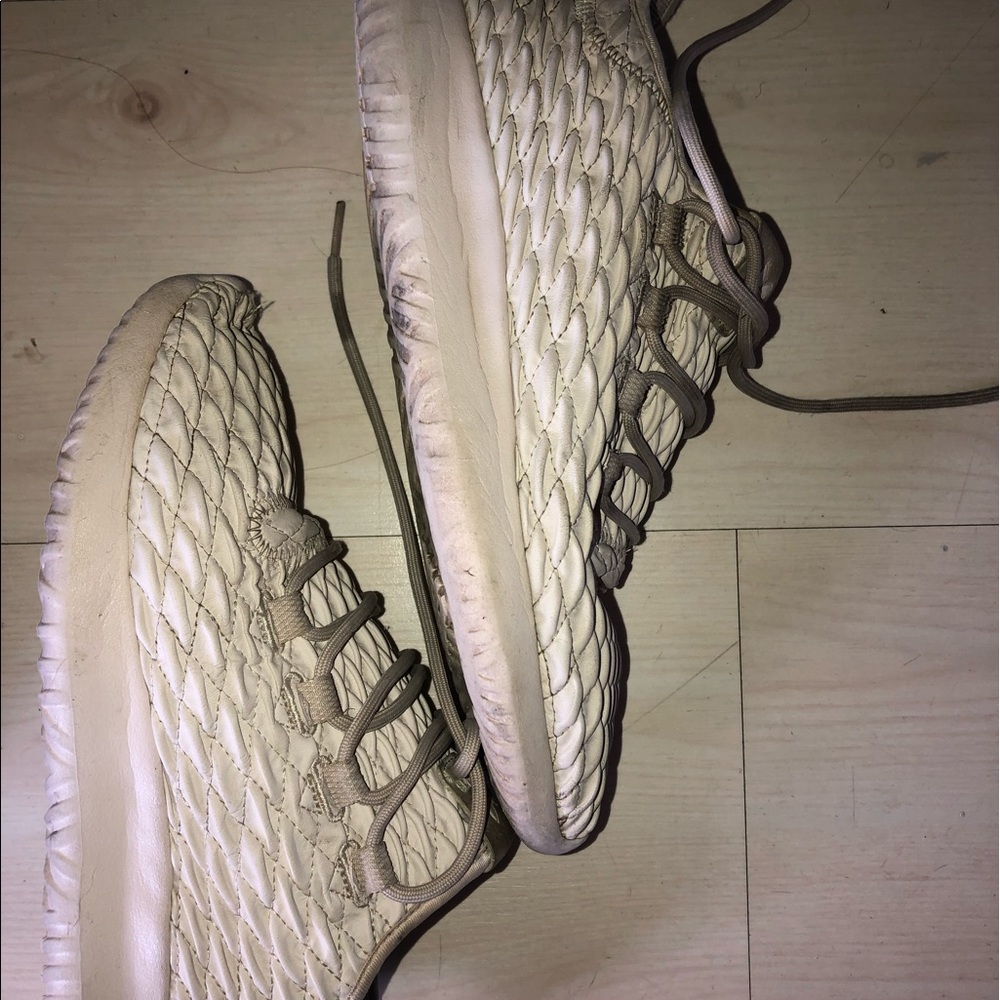 Adidas Men’s tubular cream (US 9)